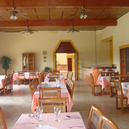 Hotel Debliz Xpujil Luaran gambar