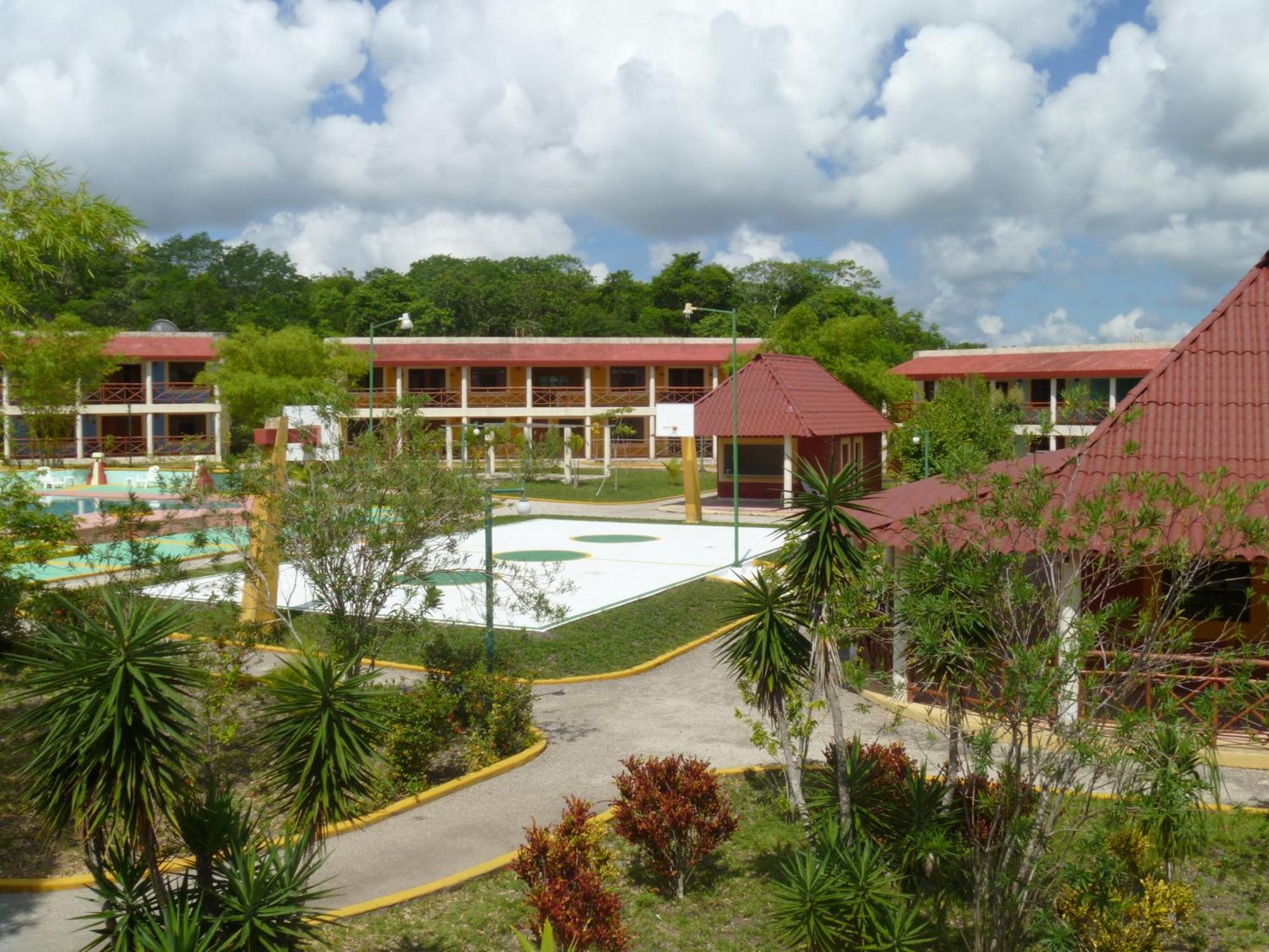Hotel Debliz Xpujil Luaran gambar