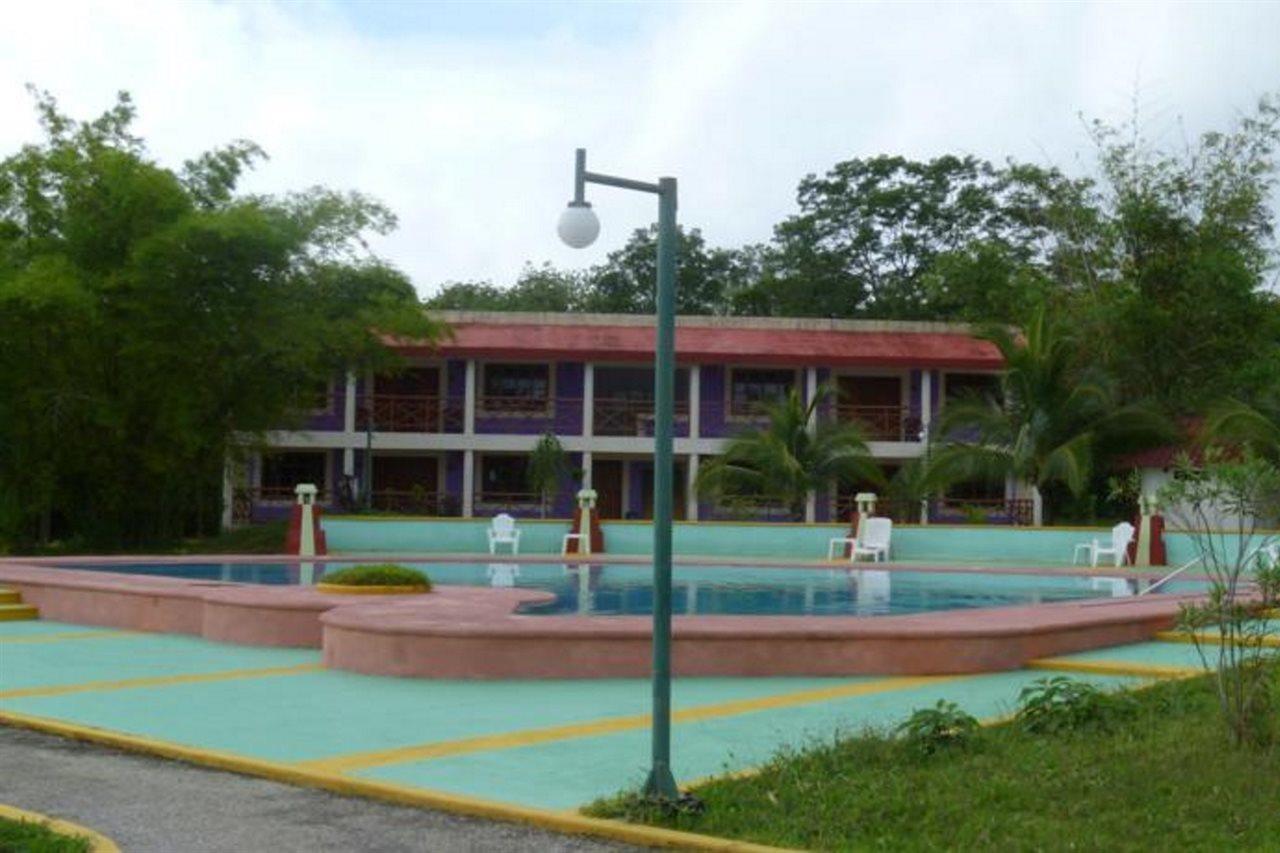Hotel Debliz Xpujil Luaran gambar