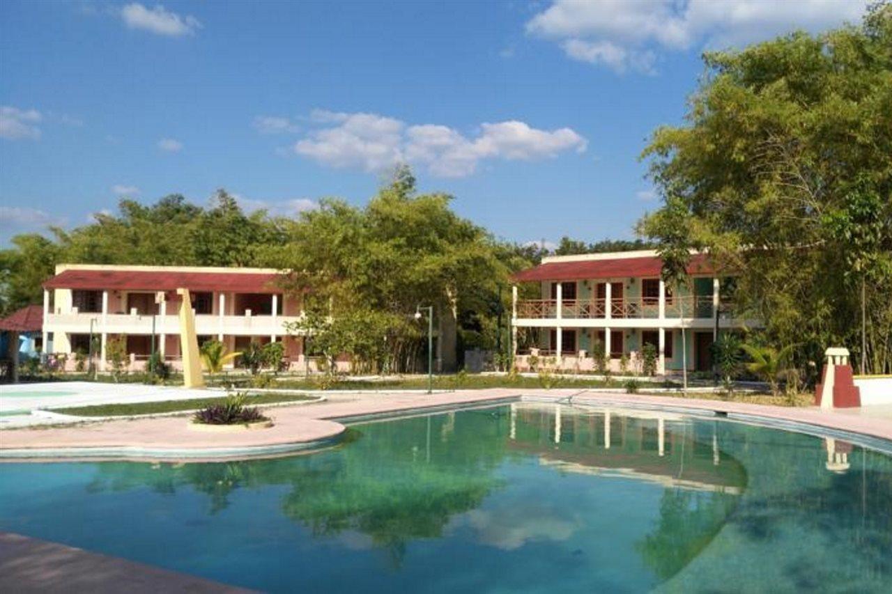 Hotel Debliz Xpujil Luaran gambar