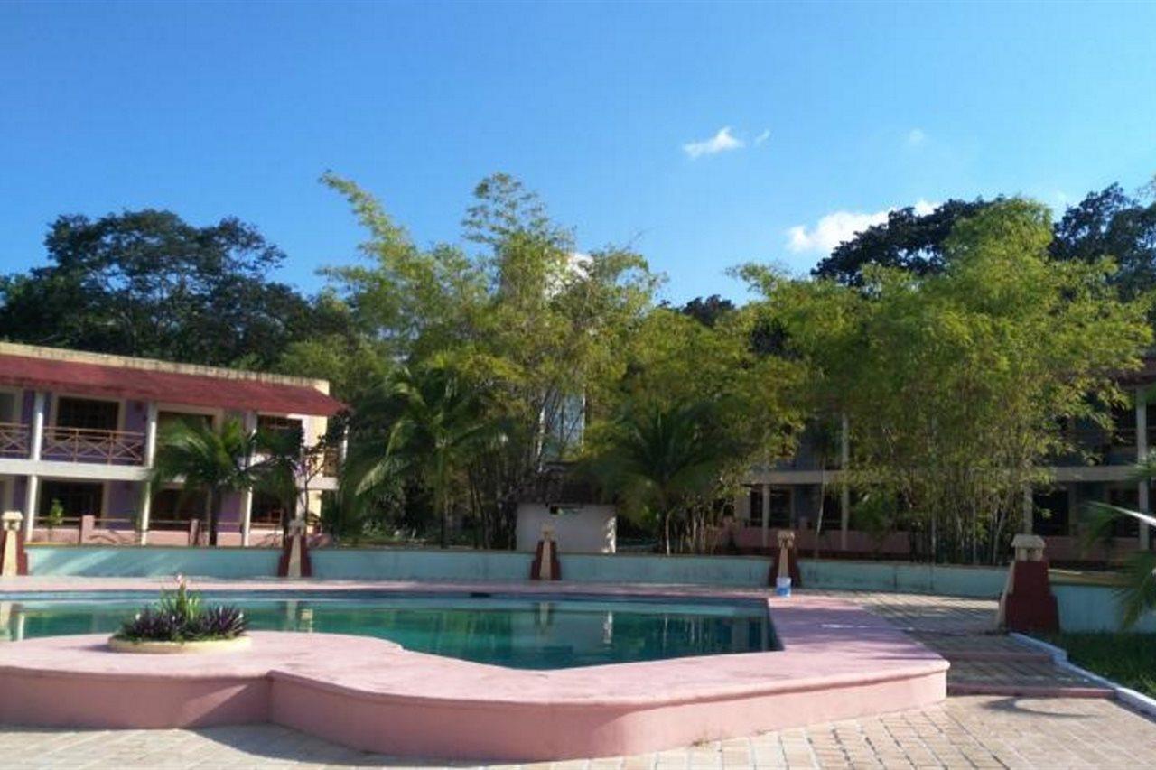 Hotel Debliz Xpujil Luaran gambar